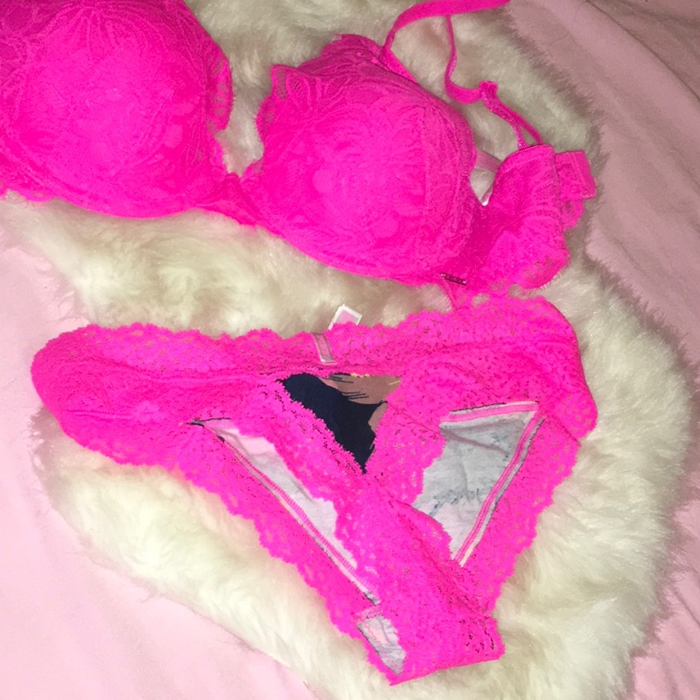 Lingerie set